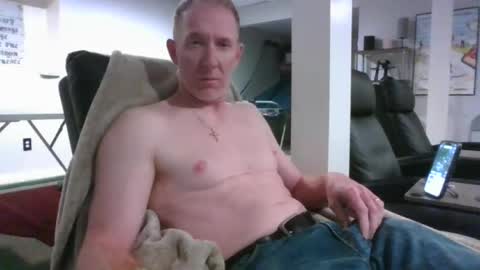 Snapshot of gdub7878 chatting on June 22, 2026, 6:27 pm gdub7878 online show from June 22, 2026, 6:27 pm