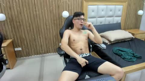 Gean Mclovin online show from May 10, 2026, 7:30 pm