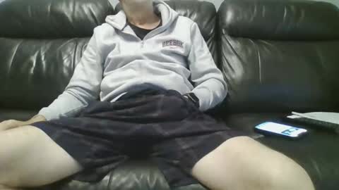 geeezer64 online show from November 17, 2025, 2:39 am