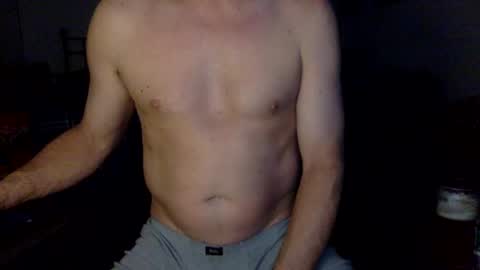 Snapshot of geetarluvver chatting on December 12, 2024, 1:43 am geetarluvver online show from December 12, 2024, 1:43 am