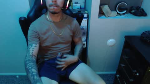 Snapshot of gefeeer chatting on October 4, 2025, 3:15 am gefeeer online show from October 4, 2025, 3:15 am