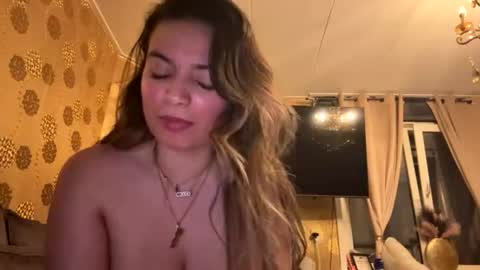 Snapshot of geilemilf92 chatting on July 11, 2026, 1:52 am Geilemilf online show from July 11, 2026, 1:52 am