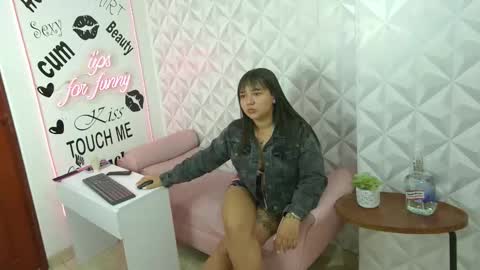 Snapshot of gema_2 chatting on September 9, 2025, 1:10 pm GEMA online show from September 9, 2025, 1:10 pm