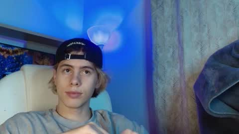 Gem Dominus online show from December 18, 2025, 11:55 pm