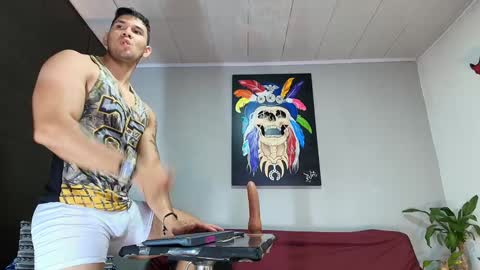 gendersonfit online show from December 1, 2024, 4:29 pm