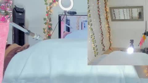 Genesis online show from October 3, 2025, 9:28 am