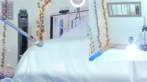 Genesis online show from November 18, 2025, 9:03 am