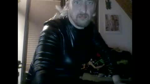 Snapshot of genius1606 chatting on September 9, 2025, 1:49 am genius1606 online show from September 9, 2025, 1:49 am