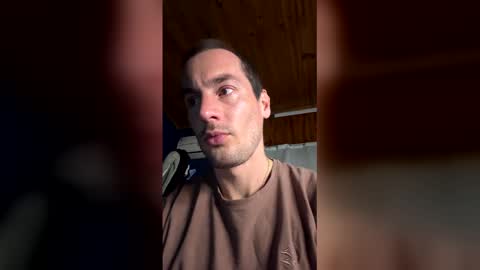 Snapshot of genraro69 chatting on May 2, 2026, 4:06 am Genaro online show from May 2, 2026, 4:06 am