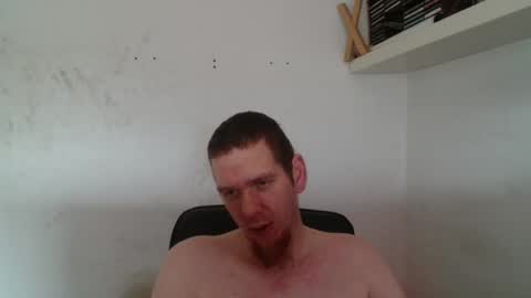 Snapshot of genryuusai88 chatting on November 29, 2025, 11:13 am Toni online show from November 29, 2025, 11:13 am