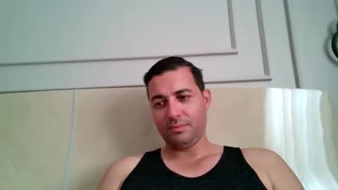 genteldevil online show from January 6, 2026, 3:27 pm