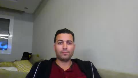 genteldevil online show from February 15, 2026, 11:01 pm