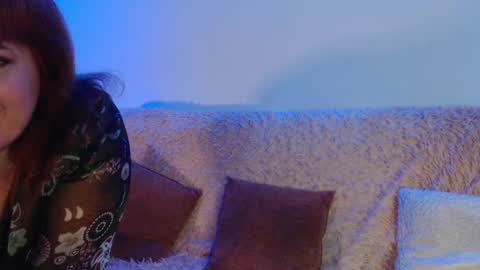 gentlemila online show from March 2, 2025, 12:53 am