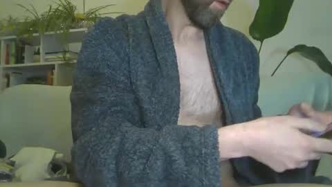 Snapshot of geon2xx chatting on January 6, 2026, 5:44 am Geon online show from January 6, 2026, 5:44 am