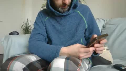 Snapshot of geon2xx chatting on January 7, 2026, 1:02 pm Geon online show from January 7, 2026, 1:02 pm