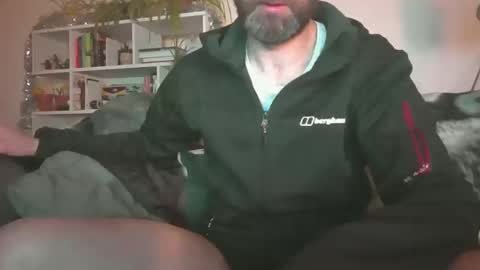 Snapshot of geon2xx chatting on January 13, 2026, 1:11 am Geon online show from January 13, 2026, 1:11 am