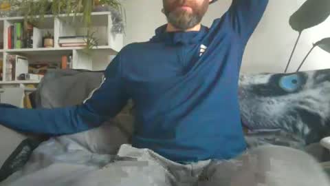 Snapshot of geon2xx chatting on January 17, 2026, 10:20 am Geon online show from January 17, 2026, 10:20 am