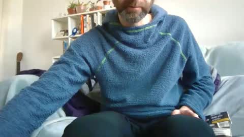 Snapshot of geon2xx chatting on March 8, 2026, 8:18 am Geon online show from March 8, 2026, 8:18 am