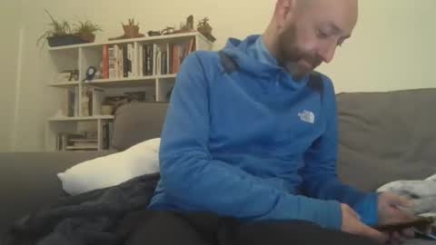 Snapshot of geon2xx chatting on March 18, 2026, 10:24 pm Geon online show from March 18, 2026, 10:24 pm