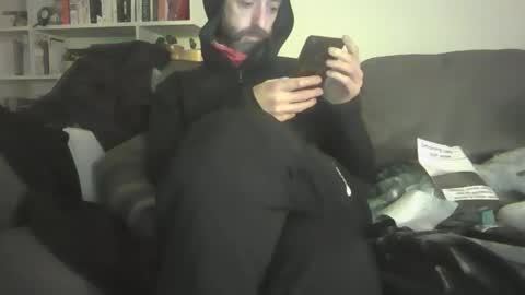 Snapshot of geon2xx chatting on March 31, 2026, 7:25 pm Geon online show from March 31, 2026, 7:25 pm