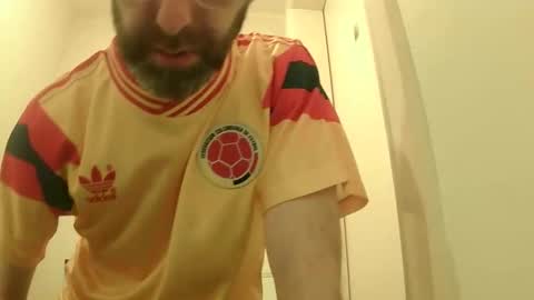 Snapshot of geon2xx chatting on April 9, 2026, 6:19 am Geon online show from April 9, 2026, 6:19 am