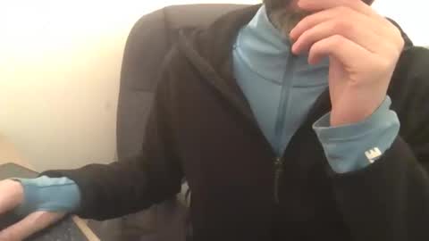 Snapshot of geon2xx chatting on April 11, 2026, 9:08 pm Geon online show from April 11, 2026, 9:08 pm