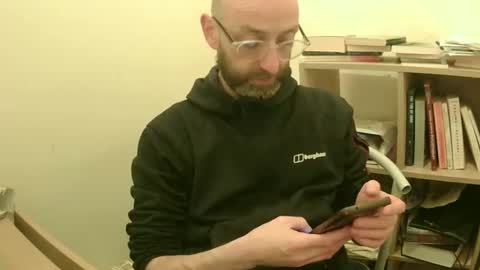 Geon online show from May 19, 2026, 10:38 pm