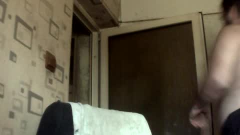 Snapshot of george84xxx chatting on July 9, 2026, 1:48 pm GeOOXXX online show from July 9, 2026, 1:48 pm