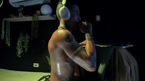 Snapshot of george_prince2 chatting on February 8, 2025, 7:26 am independent model online show from February 8, 2025, 7:26 am