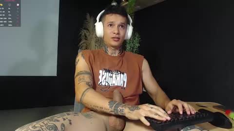 Snapshot of george_prince2 chatting on March 2, 2025, 2:41 am independent model online show from March 2, 2025, 2:41 am