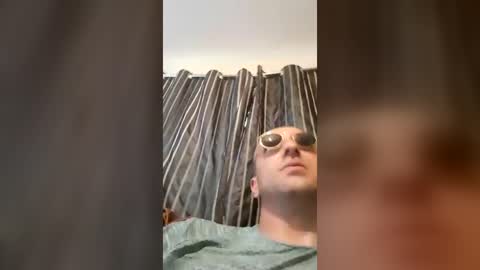 Snapshot of georgemac2405319818 chatting on June 25, 2026, 7:29 pm georgemac2405319818 online show from June 25, 2026, 7:29 pm