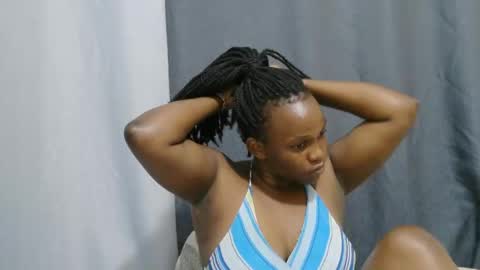 Snapshot of georgeous_kimberly chatting on February 18, 2026, 12:28 am georgeous_kimberly online show from February 18, 2026, 12:28 am