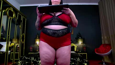 GeorgiaLerox online show from October 19, 2025, 1:01 pm