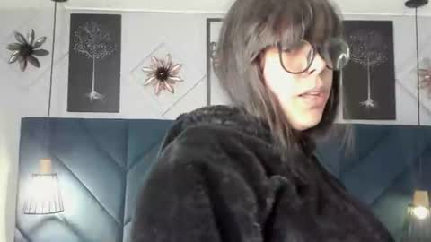 Snapshot of georgina_sensuelle chatting on June 12, 2026, 10:47 am Georgina online show from June 12, 2026, 10:47 am