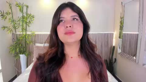 GeorginaReyes  online show from June 24, 2026, 10:42 pm
