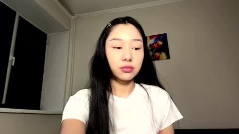Snapshot of georginegingerich chatting on July 23, 2026, 9:29 am Mari online show from July 23, 2026, 9:29 am