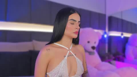 Kendal  online show from December 3, 2024, 12:02 am