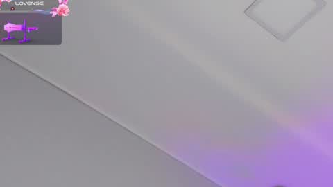 Kendal  online show from January 30, 2025, 1:55 am