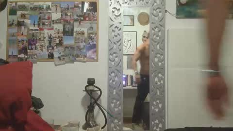 geovannygarrido91 online show from November 24, 2025, 5:12 pm