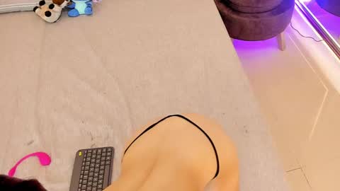 Snapshot of geral_johansson chatting on February 12, 2025, 12:33 pm online show from February 12, 2025, 12:33 pm