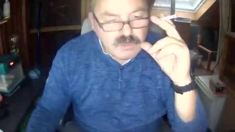 germany_50 online show from October 9, 2025, 4:49 pm