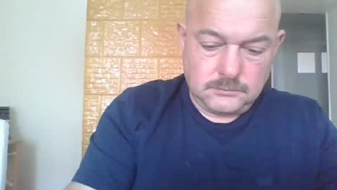 Snapshot of gernelecker chatting on April 26, 2026, 4:37 pm gernelecker online show from April 26, 2026, 4:37 pm