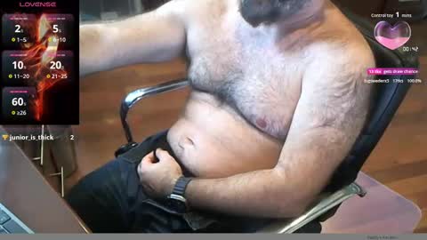 Daddy Jokes online show from November 22, 2025, 3:33 pm