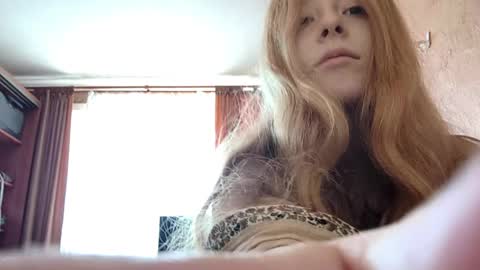 Kate online show from April 1, 2026, 1:17 am