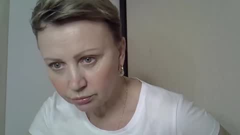 gessy_angel online show from April 4, 2026, 7:11 pm