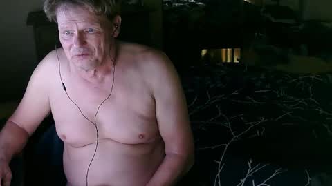 Snapshot of gethyn chatting on March 11, 2025, 7:04 am Gethyn online show from March 11, 2025, 7:04 am