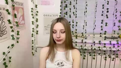 Snapshot of gf_yup chatting on December 21, 2024, 2:58 pm Alexa online show from December 21, 2024, 2:58 pm