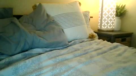 Snapshot of ghoangel chatting on April 12, 2026, 3:17 pm Gangel online show from April 12, 2026, 3:17 pm