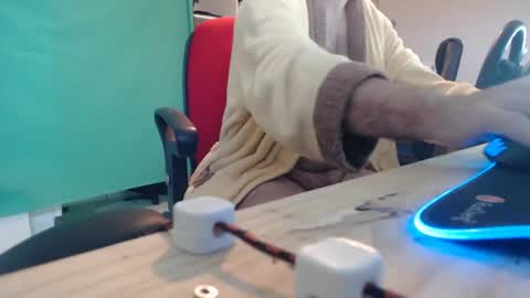 Snapshot of ghostatitude chatting on March 12, 2025, 7:35 am ghostatitude online show from March 12, 2025, 7:35 am