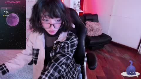 Allison  online show from December 10, 2024, 8:38 pm